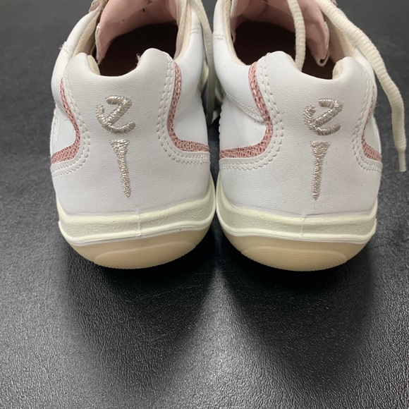 Ecco White And Pink Sneaker Size 38 - Picture 5 of 8
